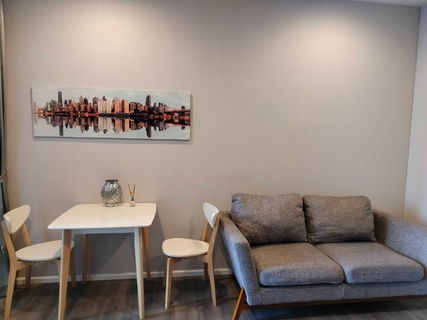 รูปภาพ ให้เช่าคอนโดวิสดอม เอสเซ้นส์ ไกล้ BTS ปุณณวิถี 250 เมตร มีสกายวอคเดินถึงสถานีเลย