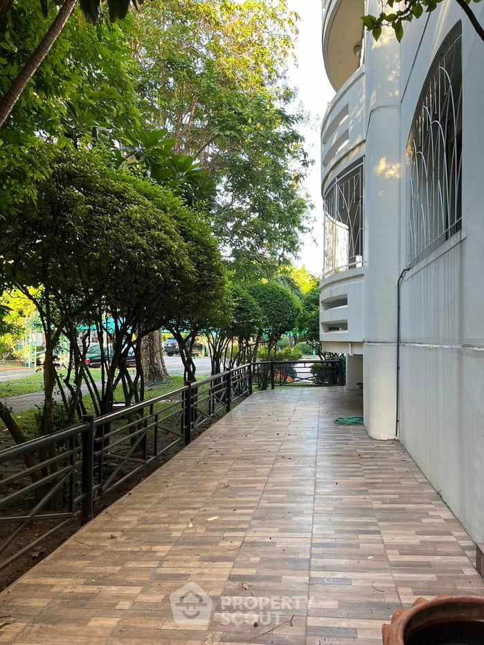 รูป คอนโด 3-ห้องนอน ที่ บ้านสวนธน รัตนาธิเบศร์ ใกล้ MRT แยกนนทบุรี 1 (ID 2349436) - รูปที่ 10/12