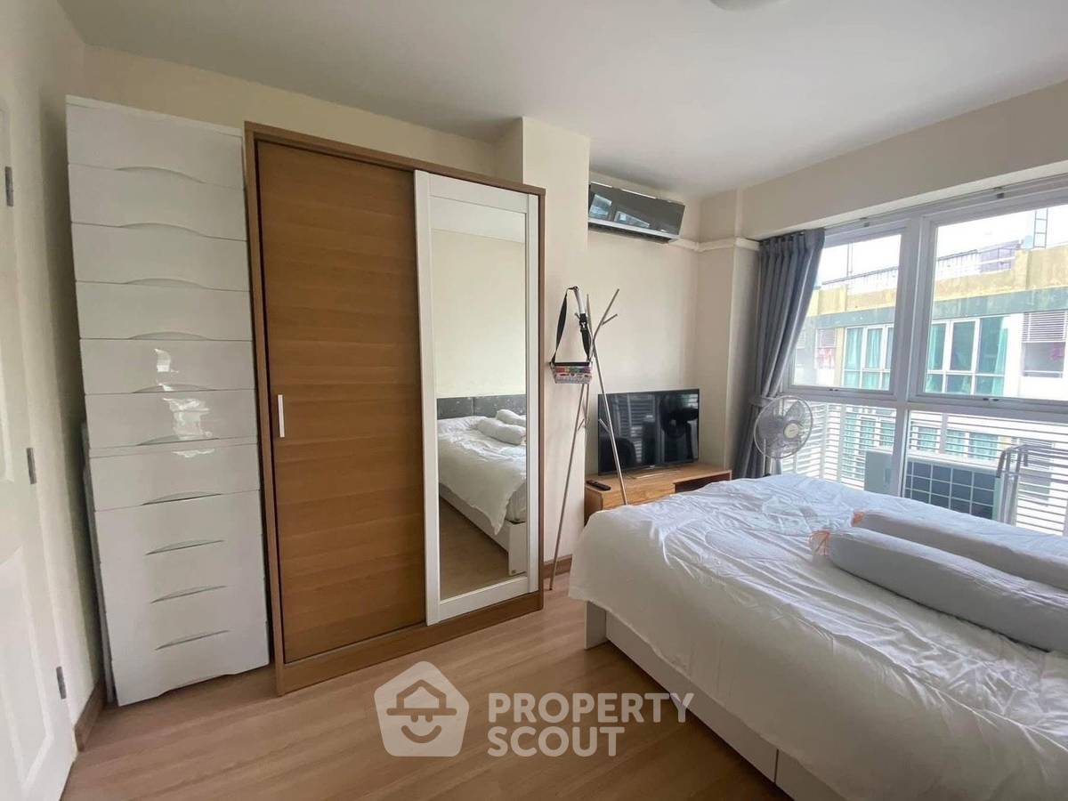 picture 1-BR Condo At Garden Asoke-Rama 9 Near MRT Phetchaburi (ID 2349532) - 4/9