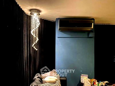 Condos for sale : 1-BR Condo at Lake Avenue Sukhumvit 16 near BTS Asok (ID 2349556)