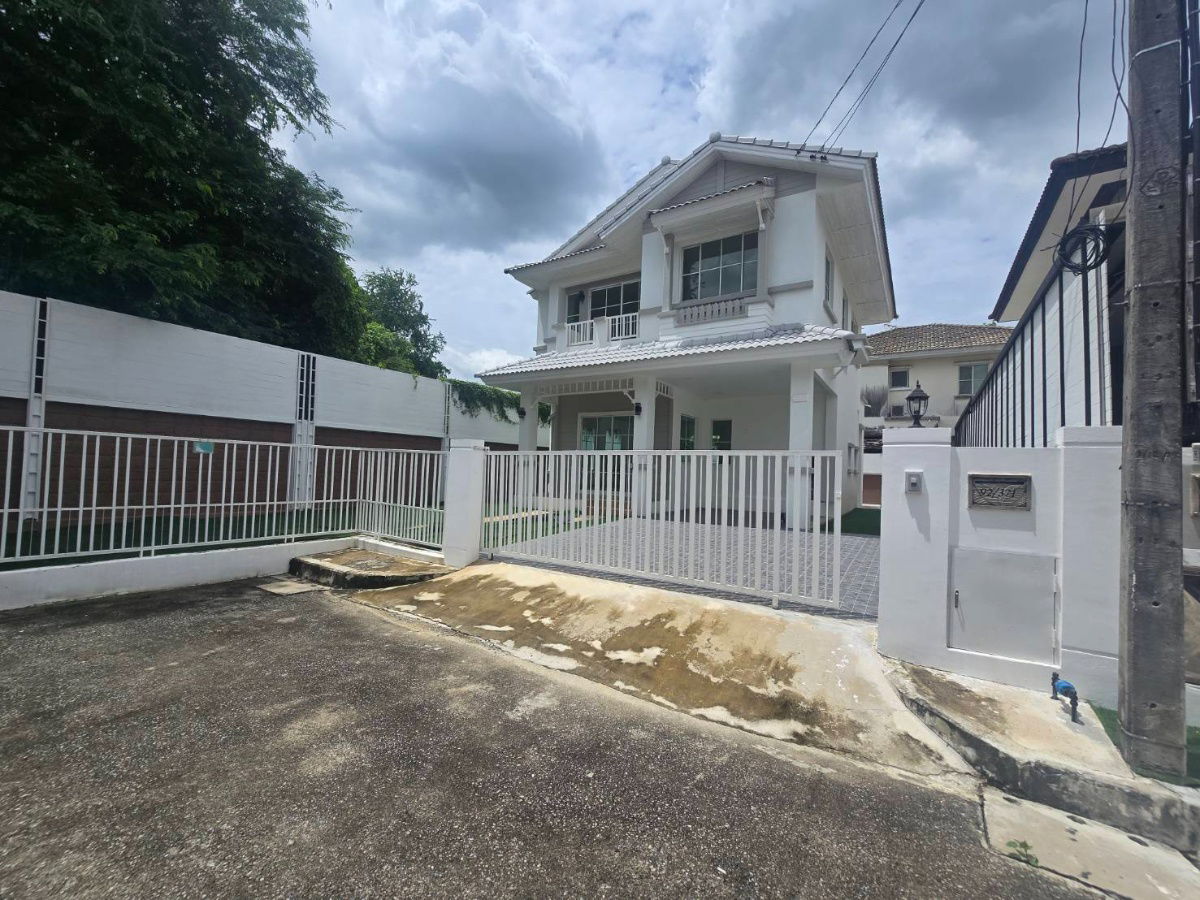 รูป บ้านเดี่ยว หลังมุมใน หมู่บ้านชัยพฤกษ์  รังสิต คลอง 4 ติดถนนรังสิต-นครนายก รีโนเวทใหม่ พื้นที่กว้าง ราคาถูก - รูปที่ 2/36