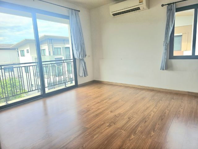 รูป ⚡ ให้เช่า บ้านเดี่ยว 3 ชั้น หมู่บ้าน โกลเด้น เพรสทีจ วัชรพล - สุขาภิบาล 5 ขนาด 50 ตร.ว. ⚡ - รูปที่ 4/17