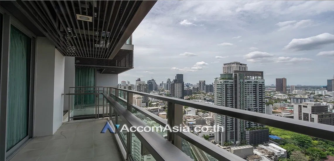 picture 🔼🔽 AccomA 📩 Spacious condo with balcony and city views at The Madison ( 1511356 ) - 1/11