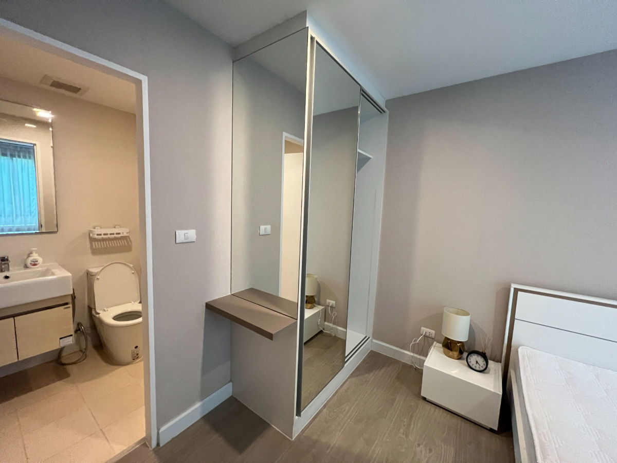 picture RC090424 For rent, Condo Metro Luxe Ratchada, fully furnished, near MRT Huai Khwang and MRT Sutthisan    - 9/16
