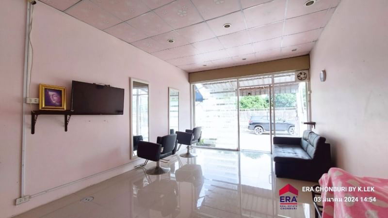 รูป ขายด่วน ทาวน์เฮ้าส์ ทำเลค้าขาย ติด ถนนทางเข้าหมู่บ้านธารดารา - รูปที่ 4/12