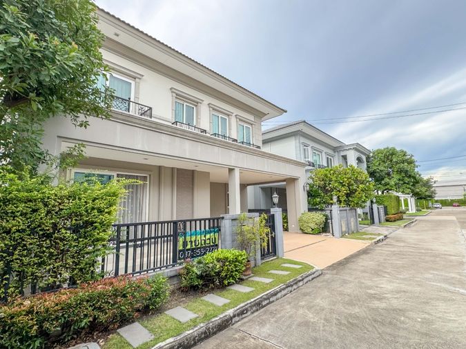 4-bed house for sale, 188 sqm, 52.9 sq wah, Grandio Petchkasem 81