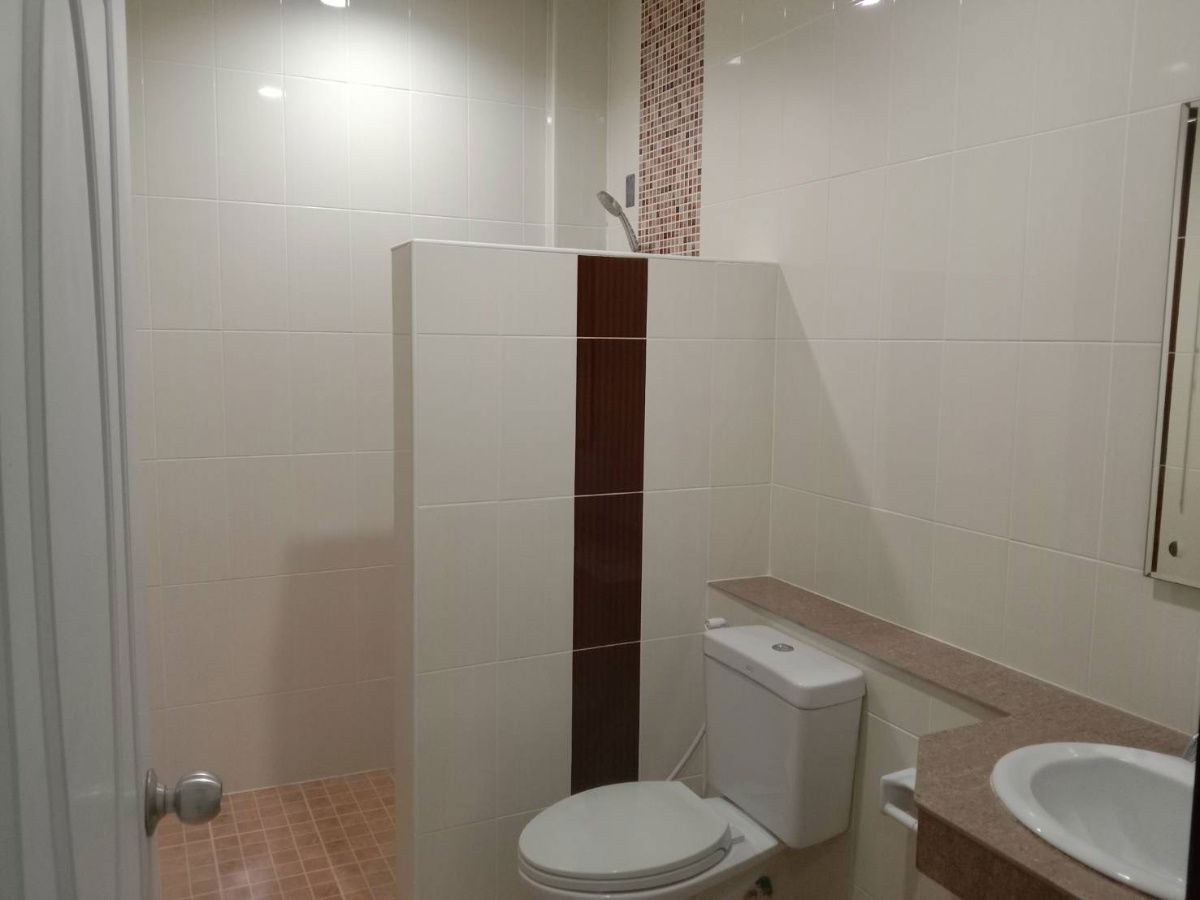 picture Building for rent near Bangna-Trad km.5 - 9/11