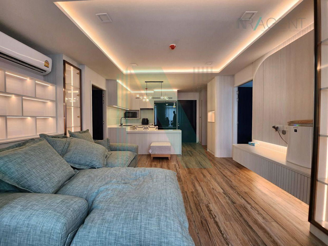 picture For Sell Condo MAESTRO 01 SATHORN-YENAKAT Building 1, Floor 4,2 bed room, Room size 68 sqm - 1/8