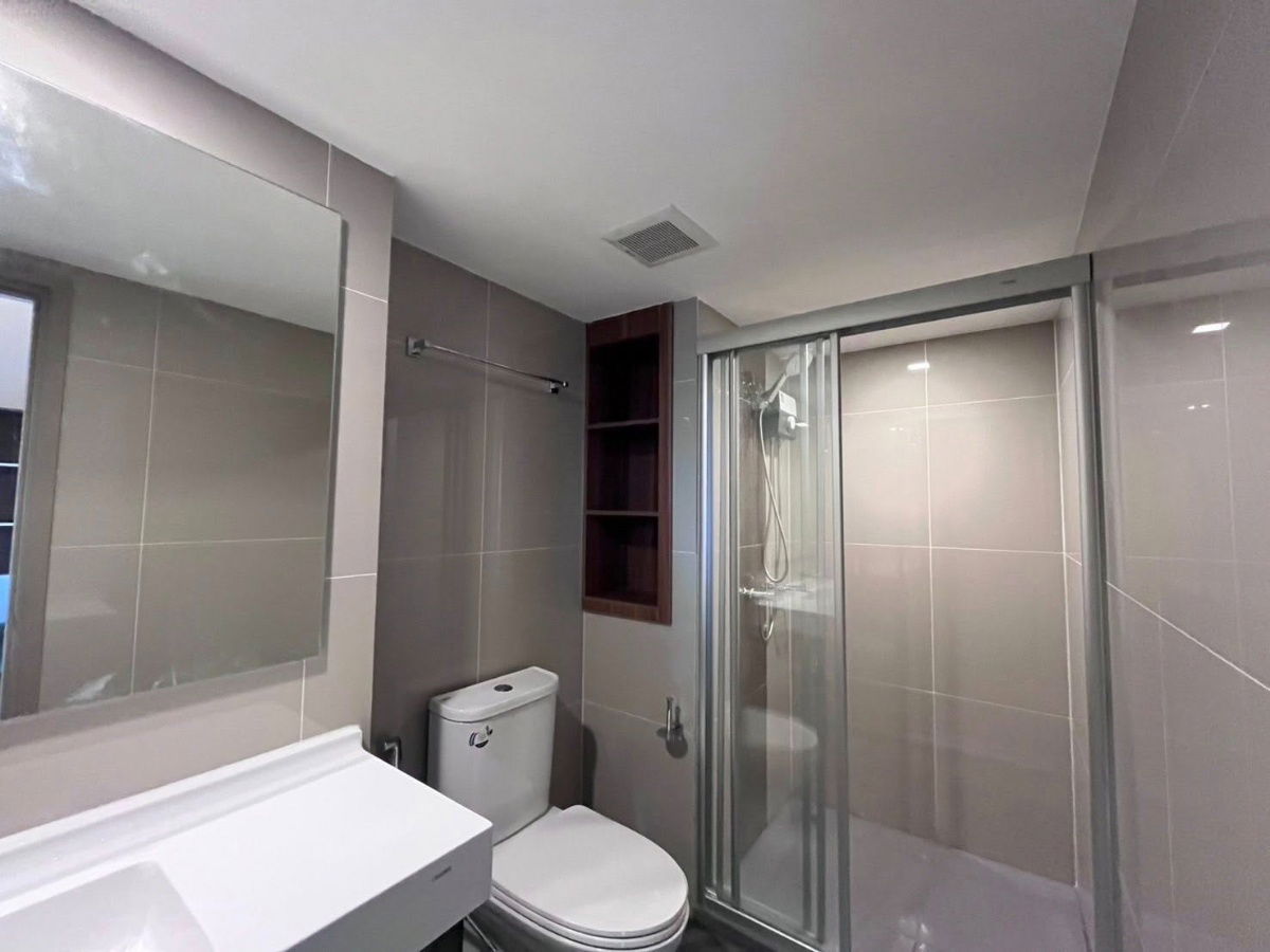 picture 🏙️ Condo for rent IDEO Asoke - Rama 9, 2-story loft unit, 1 bedroom, 52 sq m, near MRT Rama 9. - 9/14