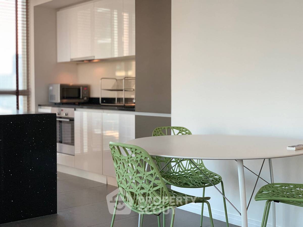 รูป คอนโด 2-ห้องนอน ที่ เดอะ ริเวอร์ คอนโดมิเนียม ใกล้ BTS สะพานตากสิน (ID 513216) - รูปที่ 3/13