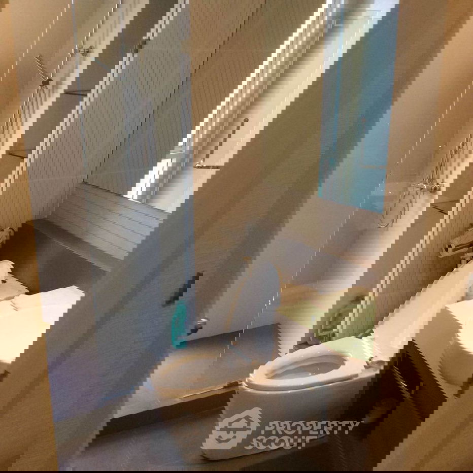 picture 2-BR Condo at Tree Condo Luxe near BTS On Nut (ID 882913) - 9/9