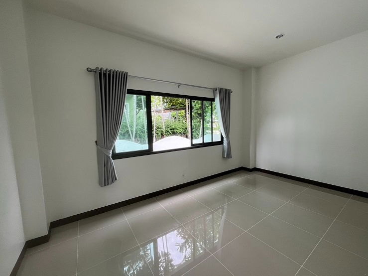 รูป ให้เช่าบ้านเดี่ยว 2 ชั้น สร้างใหม่ หลังใหญ่ หมู่บ้านสีวลี รังสิต คลอง 2 ใกล้ฟิวเจอร์พาร์ครังสิต สนามบินดอนเมือง อยู่อาศัย - รูปที่ 9/23