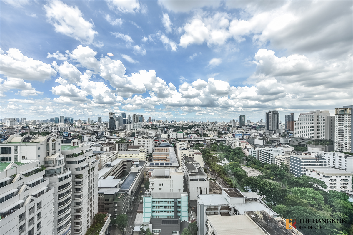 picture The extro phayathai - rangnam near BTS Victory Monument Looking for an owner for this special unit - 9/10