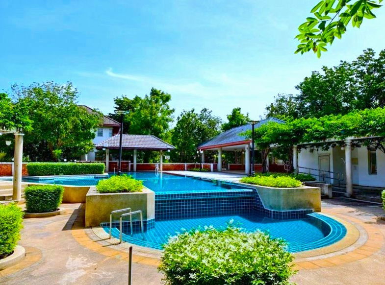 picture DETACHED HOUSE FOR SALE Maekmai Phoemsin 38 Village - Corner Unit with Lush Green Atmosphere, Ready to Move In - 6/16