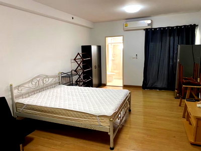 Condos for sale : P-41174 ✨Ready to Move In! Supalai Park Ekkamai-Thonglor, Studio, City View, Near BTS Thonglor 3.19M Line Id @easythaihome 085-592-2897