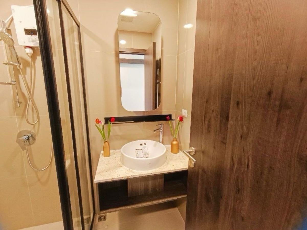 picture RS2345 For Rent: XT Huaikhwang Condo | Prime Location next to MRT - 4/6