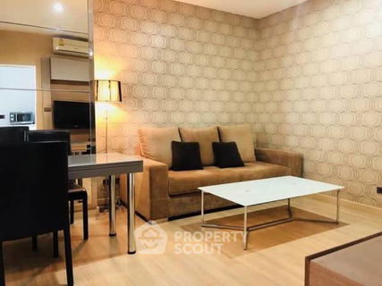 คอนโด 1-ห้องนอน ที่ ไลฟ์ แอท สาทร 10 ใกล้ BTS เซนต์หลุยส์ (ID 2351405)