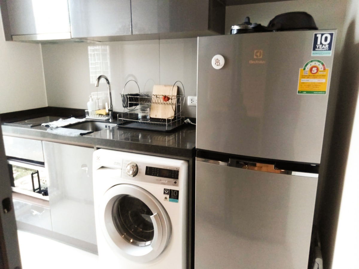 picture HOT Rent 1 Bed 34 sqm Rhythm Asoke Condo MRT Rama9 350 Meter  Contract 1 year Have many Rooms     - 7/11