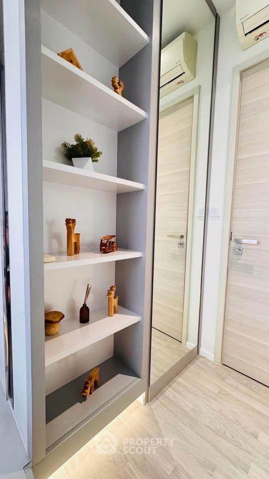 picture 2-BR Condo at The Room Sathorn - St. Louis near BTS Surasak (ID 2349871) - 11/13