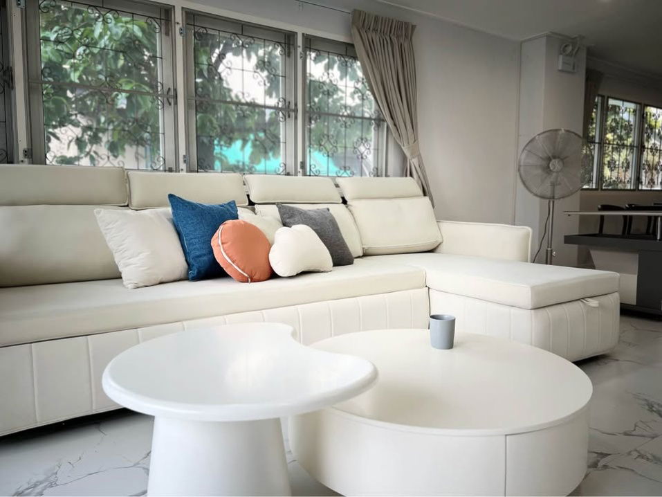 picture 🏡 Single-family home for rent in the heart of Pattanakarn 53, 4 bedrooms, pet-friendly, 20 minutes to Suvarnabhumi Airport - 3/25