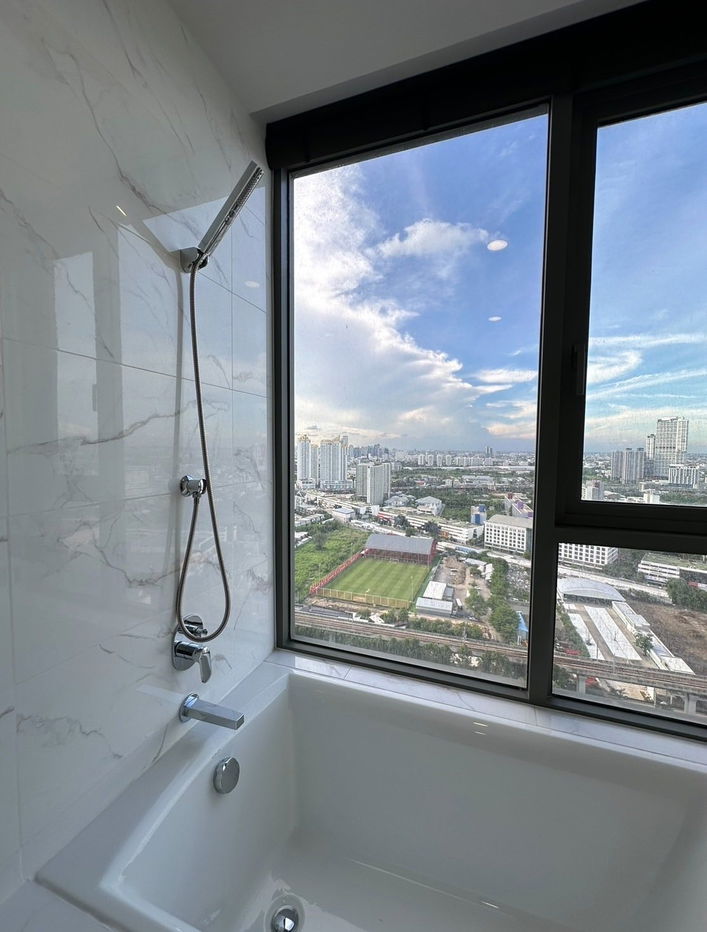 รูป ให้เช่า CLOUD Thonglor-Phetchaburi  ** 26,000 บ./ด.**  ขนาด 39 ตรม.  1ห้องนอน 1ห้องน้ำ   ชั้น 28 - รูปที่ 10/12