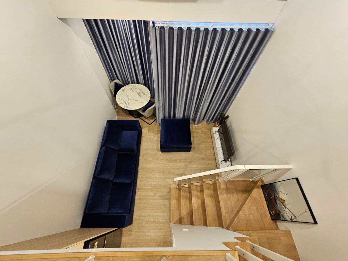 picture P1151 Condo for rent Siamese Rama9, Duplex room, size 37.5 sq.m. Beautiful room, fully furnished, with washing machine, ready to move in. - 6/12
