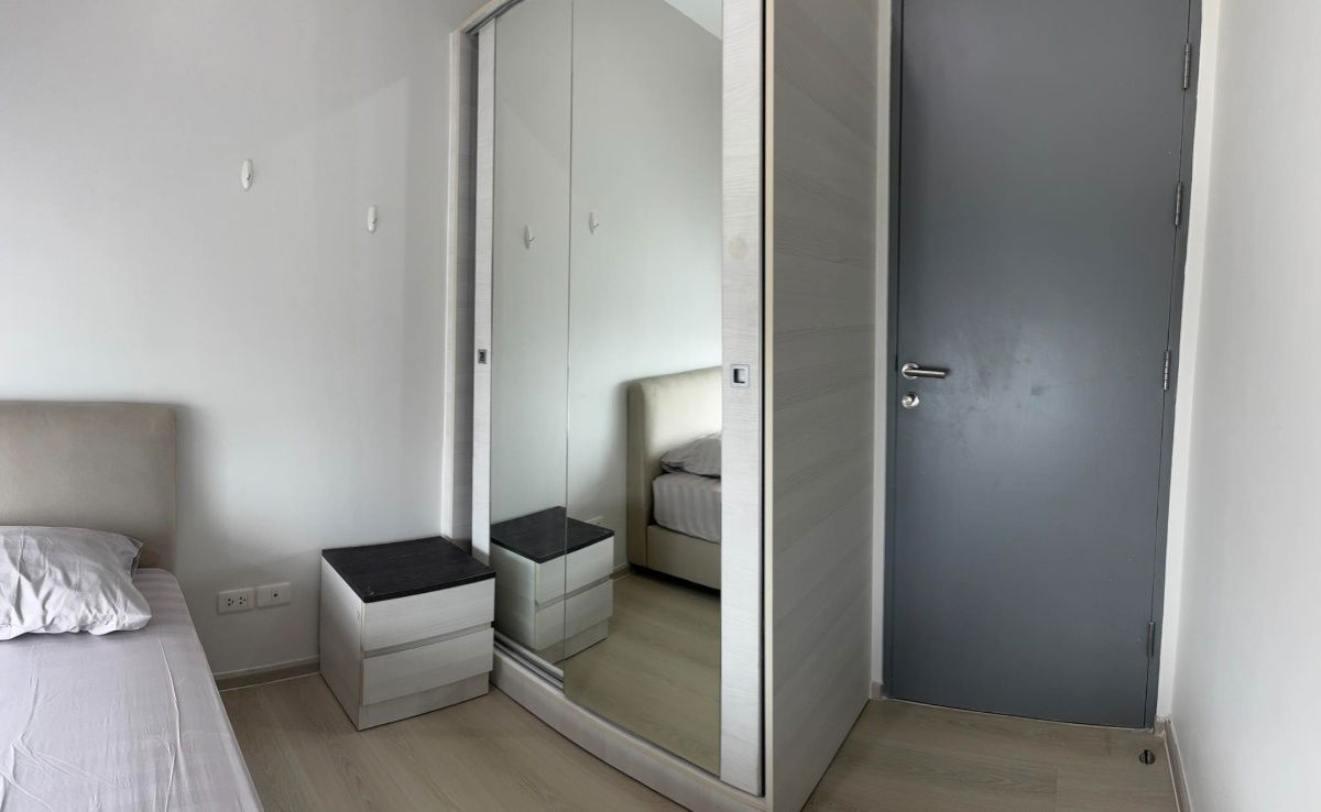 picture 🏙️ Condo for rent Life Ratchadaphisek, 2 bedrooms, 8th floor, 65 sq m, near MRT Huai Khwang and Sutthisan. - 11/15