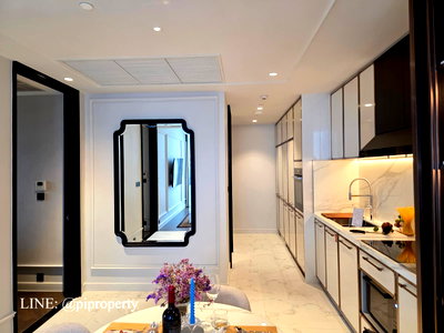 Condos for rent BTS Thong Lo (Thong Lor) : Luxurious French-style, fully-serviced apartment in Thonglor, offering luxurious living at affordable monthly rates.