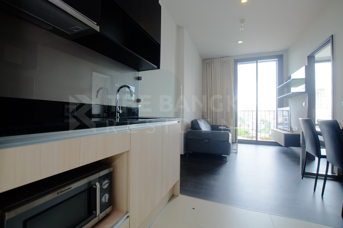 picture The Edge Sukhumvit 23 Start your comfort here near BTS Asok - 9/10