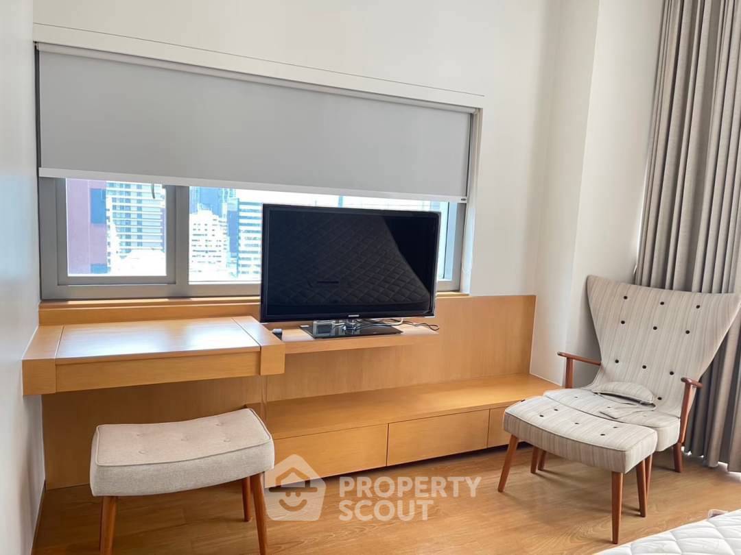 รูป คอนโด 2-ห้องนอน ที่ ศาลาแดง เรสซิเด้นซ์ คอนโดมิเนียม ใกล้ MRT สีลม (ID 2085839) - รูปที่ 3/7