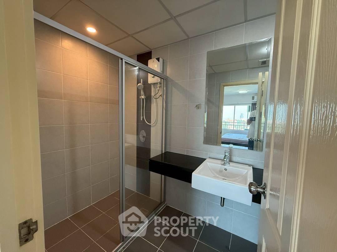 picture 1-BR Condo at Supalai Mare Pattaya close to Pattaya South (ID 2350708) - 5/9