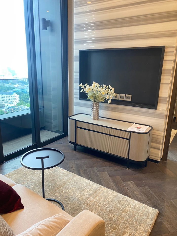 picture For sale the esse sukhumvit36 best price free furniture - 4/7