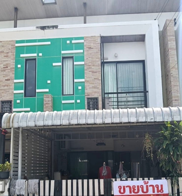 ขายทาวน์โฮม : ขายบ้านทาวน์โฮมสองชั้น ทำเลทองใกล้ นิคมอัญมณีเจโม -สนามบินสุวรรณภูมิ