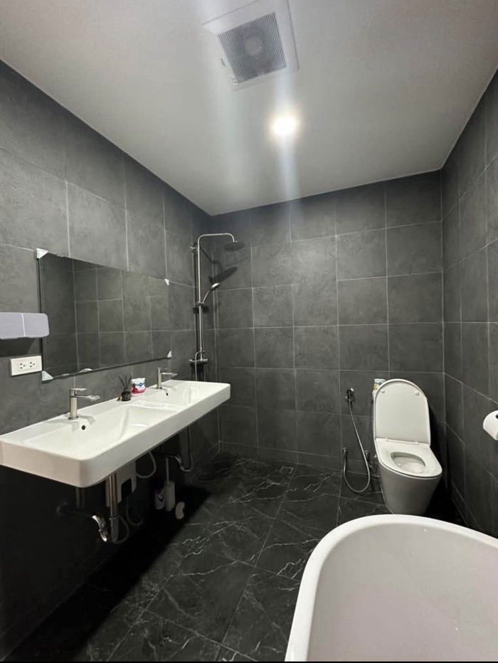 รูป 🔥ให้เช่า🔥 บ้านเดี่ยว 2 ชั้นขนาดใหญ่ @บางนาสวยมาก พร้อมอยู่🏠 Line : @862itthq - รูปที่ 14/27