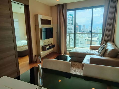 For Rent Condo THE ADDRESS SATHORN Building 1, Floor 33,1 bed room, Room size 50 sqm