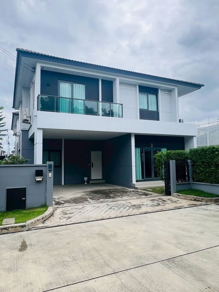 picture House for Rent at CENTRO Vibhavadi (HR6810017) ID Line : @baan88 - 1/10