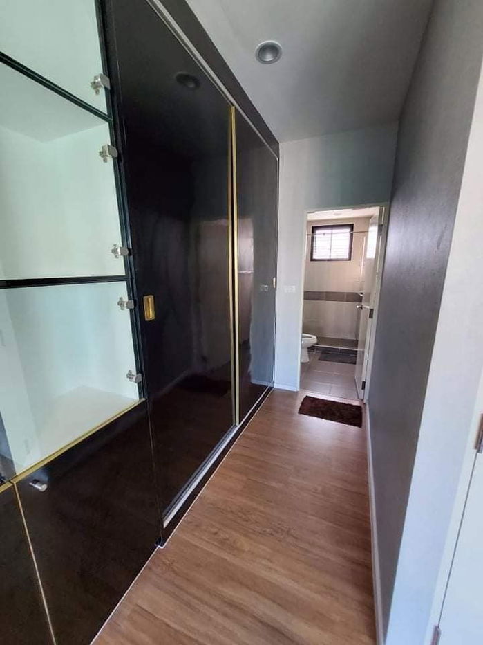 picture 3-Story Townhome Baan Klang Muang Pinklao-Charan 3 Bed, 18.1 sq.wa. Next to Main Road, Near 3 BTS Lines! - 12/14