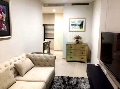 Condos for rent : For rent condo NOBLE PLOENCHIT Building B, Floor 14,1 bed room, Room size 52.00 sqm