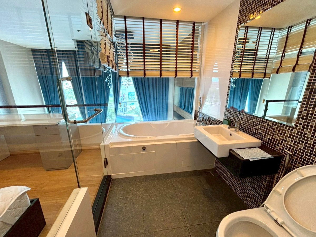picture For rent: Plus Condo Hat Yai 2, District 8, 2-story duplex room, 1 bedroom, ready to move in, rent 14,000 baht/month. - 13/23