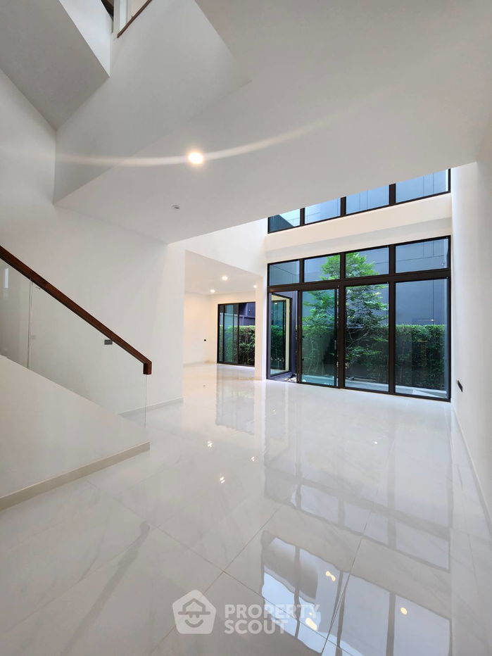 picture 4-BR House at Tararom Private Residence Ramkhamhaeng 9 near ARL Ramkhamhaeng (ID 2352334) - 7/28