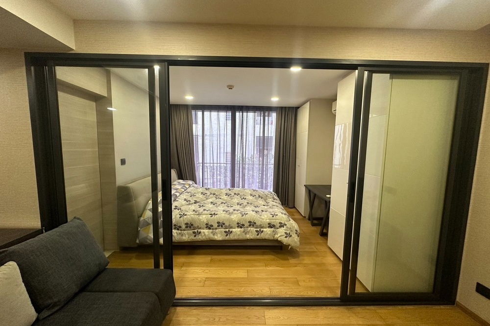 picture 🔥 For Rent !! Good location, With bathtub!! 🔥 Code C20251000023..........Klass Langsuan, 1 bedroom, 1 bathroom, furnished, ready to move in 📣📣 - 6/8