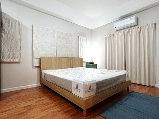 picture FOR RENT PRUKLADA WONGWAEN - RATTANATHIBET / 3 bedrooms 3 bathrooms / 54 Sqw. 145 Sqm. **28,000** CLOSE TO CENTRAL PLAZA WESTGATE - 6/9