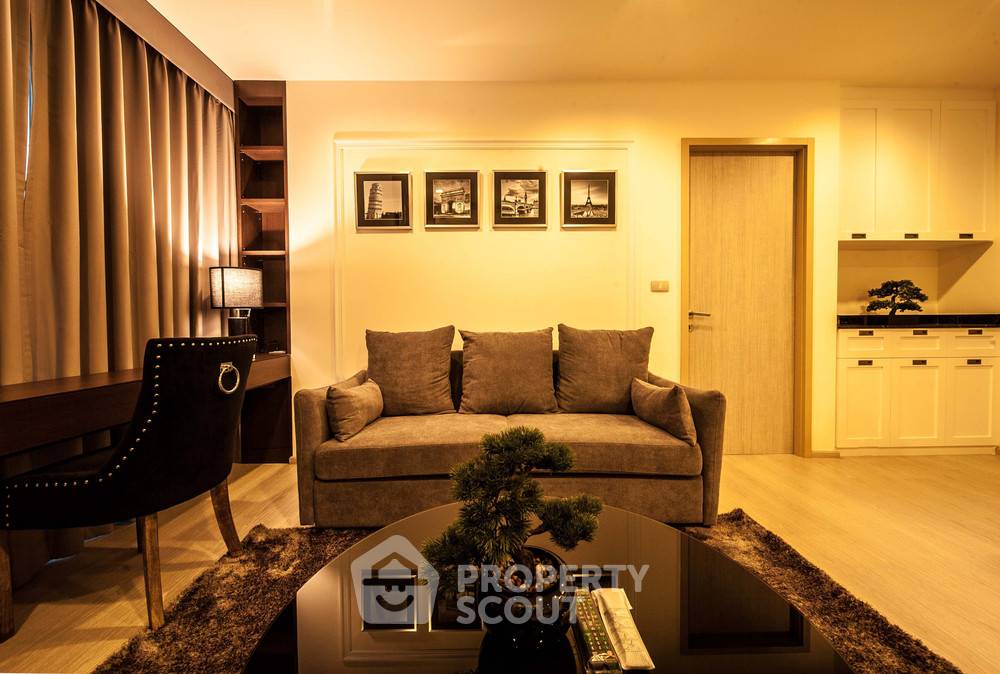 picture 1-BR Condo at Rhythm Sukhumvit 36-38 near BTS Thong Lor (ID 301312) - 3/8