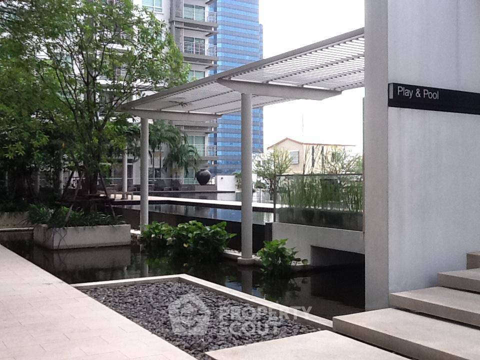 picture 2-BR Condo at The Room Ratchada-Ladprao near MRT Ratchadaphisek (ID 510127) - 3/5