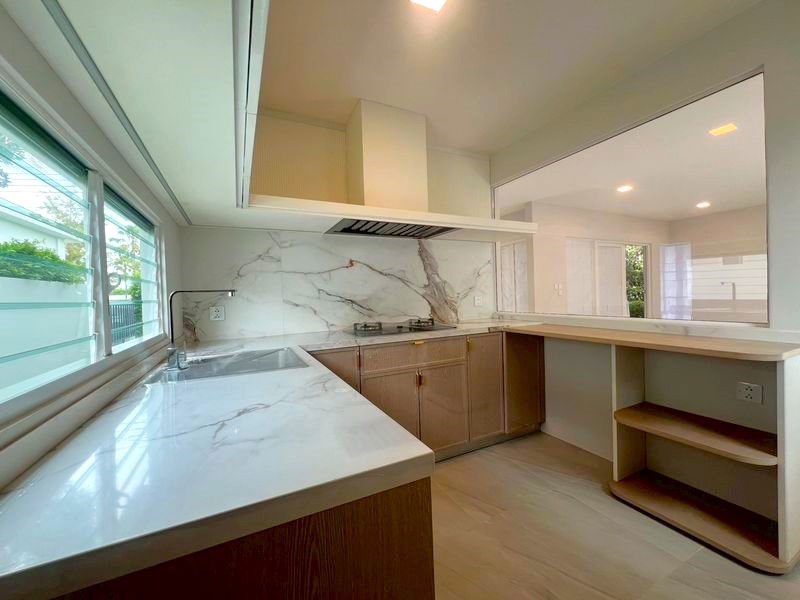 picture For Sale: Detached House at Villaggio 3 Srinakarin-Bangna Brand New Condition, Ready to Move In, Near Mega Bangna - 6/16