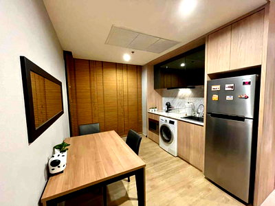 ขายคอนโด : 🔥 ขาย 🔥 ไลฟ์ รัชดาภิเษก 2 ห้องนอน E046