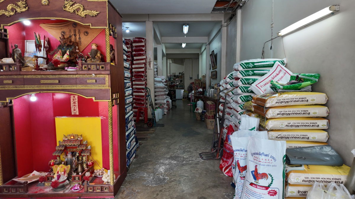 รูป บ้านเดี่ยว 2 ชั้น พร้อมอยู่อาศัยและเปิดกิจการ - รูปที่ 3/10