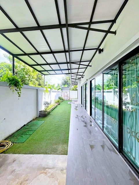 picture The Circle Ratchapruek 1.4 km. TalingChan Floating Market 900m. MRT BangKhunNon 3.2km. New house for - 3/8