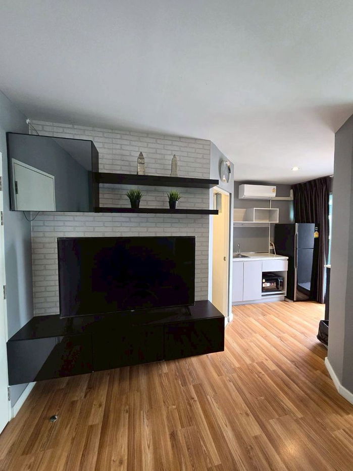 รูป ห้องสวย สภาพสะอาด มีเครื่องซักผ้า  ให้เช่า V condo ฉลองกรุง ใกล้ม.ลาดกระบัง ใกล้สุวรรณภูมิ  ใกล้นิคมลาดกระบัง - รูปที่ 3/13