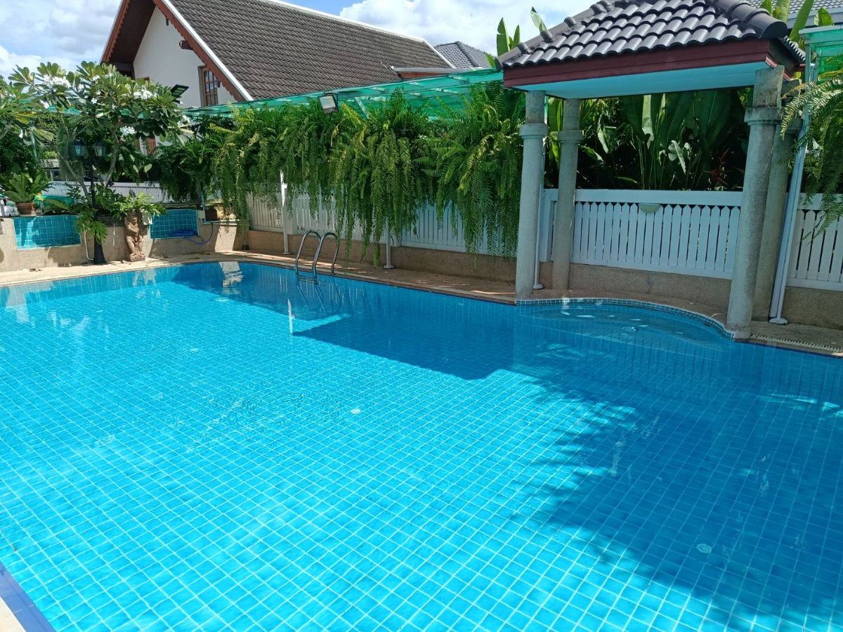 รูป ให้เช่าบ้านเดี่ยว เงียบสงบ ในซอยพหลโยธิน 40 เดือนละ 170,000 บาท - รูปที่ 23/24